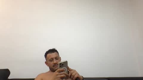 Chriss90 online show from May 6, 2026, 7:30 pm