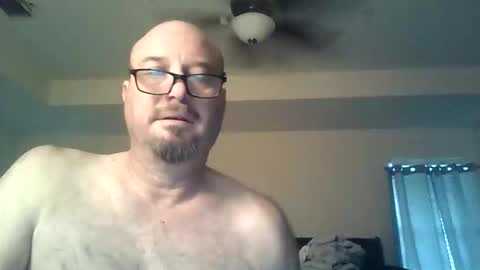 Snapshot of horsenamedcharlie chatting on November 20, 2025, 3:45 pm Charles online show from November 20, 2025, 3:45 pm