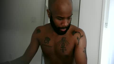 Snapshot of horus00 chatting on January 25, 2025, 1:19 pm Horus00 online show from January 25, 2025, 1:19 pm