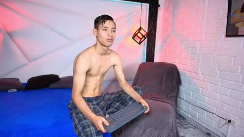 Snapshot of horus_at chatting on February 2, 2025, 2:13 pm horus_at online show from February 2, 2025, 2:13 pm