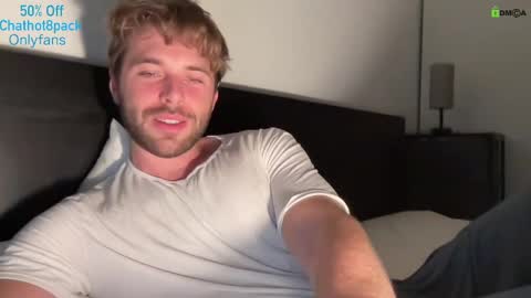 Snapshot of hot8pack01 chatting on October 14, 2025, 9:15 pm Edward aka Wolf online show from October 14, 2025, 9:15 pm