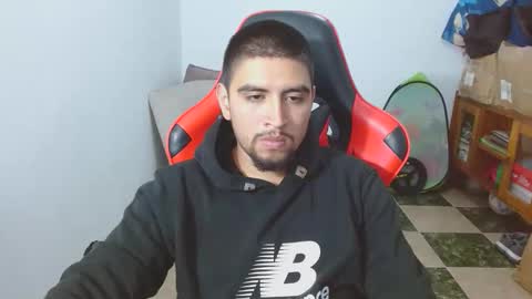 Snapshot of hot__husbands chatting on January 14, 2026, 2:17 am hot__husbands online show from January 14, 2026, 2:17 am