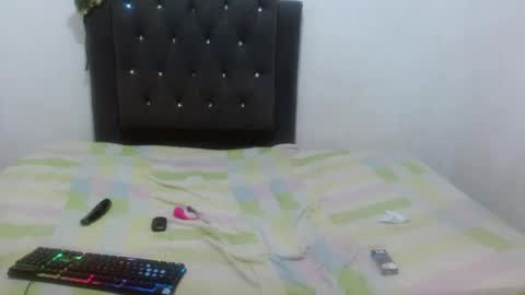 Private open online show from February 13, 2025, 2:56 am