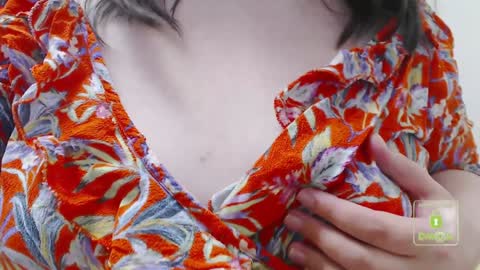 Snapshot of hot_and_pretty chatting on December 8, 2024, 9:13 am Lila online show from December 8, 2024, 9:13 am