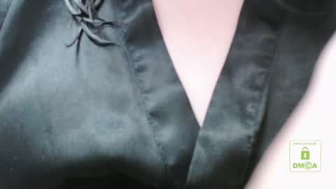 Snapshot of hot_and_pretty chatting on January 23, 2025, 9:18 am Lila online show from January 23, 2025, 9:18 am