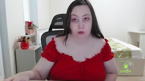 Snapshot of hot_and_pretty chatting on March 8, 2025, 12:52 pm Lila online show from March 8, 2025, 12:52 pm