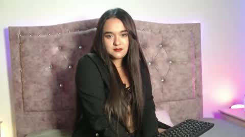 Snapshot of hot_angel07 chatting on November 30, 2025, 4:16 am Angel online show from November 30, 2025, 4:16 am