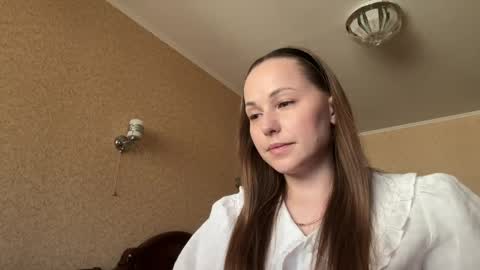hot_chance_ online show from April 5, 2026, 9:06 am