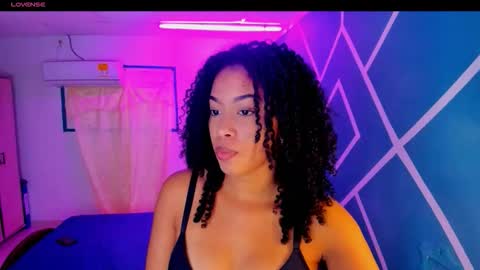 Snapshot of hot_couple07_ chatting on October 2, 2025, 3:02 am Hot Couple online show from October 2, 2025, 3:02 am