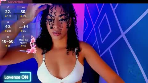 Snapshot of hot_couple07_ chatting on October 6, 2025, 3:04 am Hot Couple online show from October 6, 2025, 3:04 am