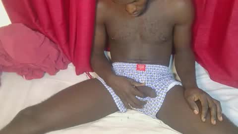 Snapshot of hot_fuckers44 chatting on October 17, 2025, 8:06 am roy AND eddie online show from October 17, 2025, 8:06 am