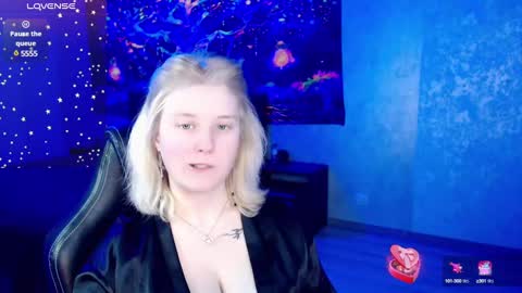 Yunona online show from March 2, 2025, 9:01 pm