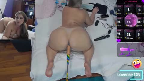 Snapshot of hot_jessica_tyler chatting on October 25, 2025, 5:19 pm Jessica Tyler online show from October 25, 2025, 5:19 pm