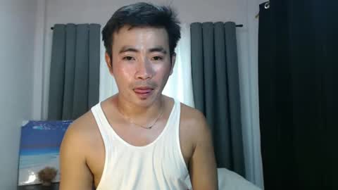 hot_khevin online show from October 2, 2025, 5:58 am