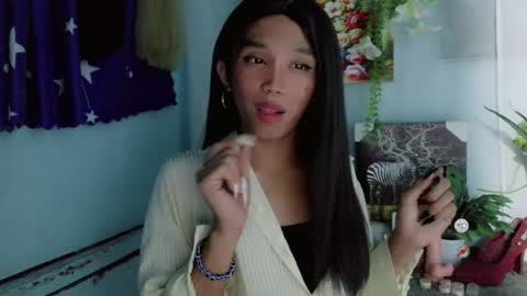 Khianna online show from April 12, 2026, 4:01 pm