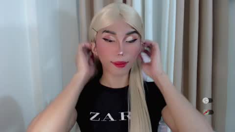 Khianna online show from June 27, 2026, 2:12 pm