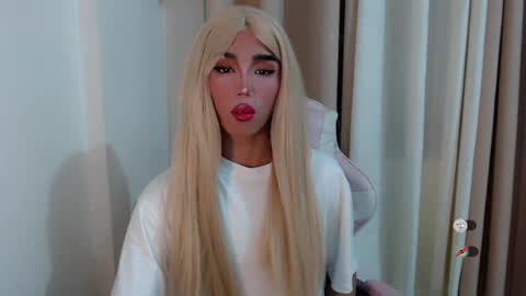 Khianna online show from July 5, 2026, 3:08 pm