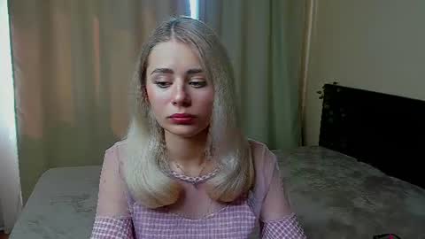 Snapshot of hot_kittie_hot chatting on July 13, 2026, 8:17 am hot_kittie_hot online show from July 13, 2026, 8:17 am