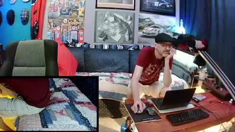 hot_krispy_kreme online show from May 8, 2026, 11:32 pm