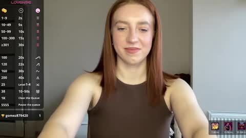 Lina online show from December 16, 2025, 11:48 am