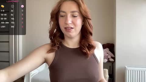 Lina online show from February 15, 2026, 9:52 am