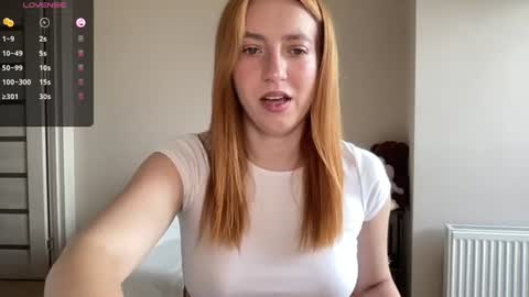 Snapshot of hot_lliinns chatting on July 5, 2026, 10:22 am Lina online show from July 5, 2026, 10:22 am