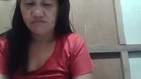 hotmama online show from July 28, 2026, 10:42 pm