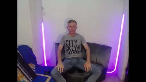 angel online show from March 4, 2026, 1:22 am