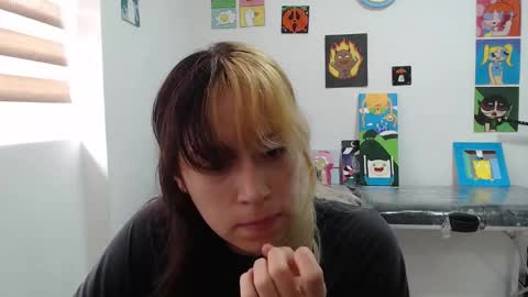 Snapshot of hot_mommymia chatting on September 18, 2025, 5:15 pm Mia online show from September 18, 2025, 5:15 pm