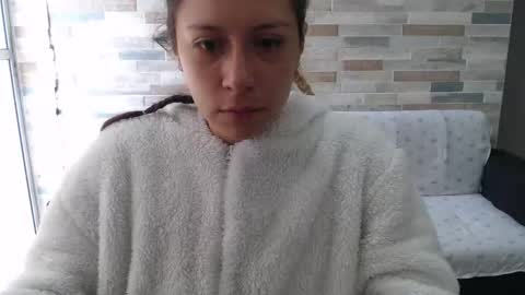 Snapshot of hot_mommymia chatting on October 7, 2025, 2:14 pm Mia online show from October 7, 2025, 2:14 pm