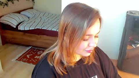 Moon online show from June 6, 2026, 2:44 pm