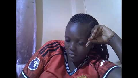 RAYLAH online show from January 16, 2026, 8:02 pm