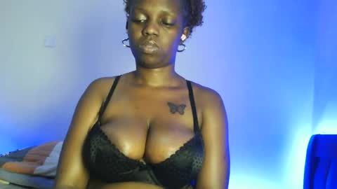Snapshot of hot_sexxy_baby chatting on June 21, 2026, 1:35 pm hot_sexxy_baby online show from June 21, 2026, 1:35 pm