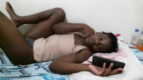 Snapshot of hot_shannia chatting on November 5, 2025, 6:30 pm hot_shannia online show from November 5, 2025, 6:30 pm