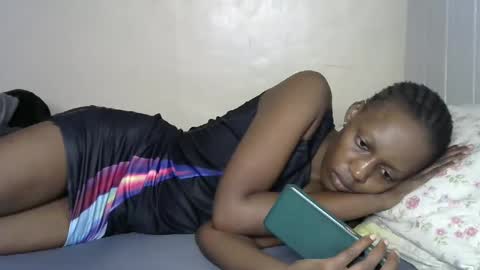 Snapshot of hot_slimcutie chatting on March 2, 2025, 3:48 pm slimcute online show from March 2, 2025, 3:48 pm