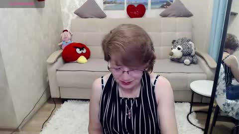hot_woman00 online show from June 23, 2026, 5:00 pm
