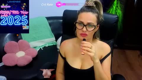 Snapshot of hotanalorena69 chatting on January 25, 2025, 8:31 am Lisa online show from January 25, 2025, 8:31 am