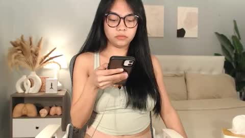 Snapshot of hotasian_gabby69 chatting on February 11, 2026, 12:21 pm hotasian_gabby69 online show from February 11, 2026, 12:21 pm