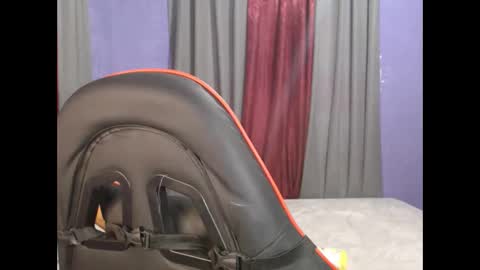 hotasian_pinky online show from March 24, 2026, 2:16 am