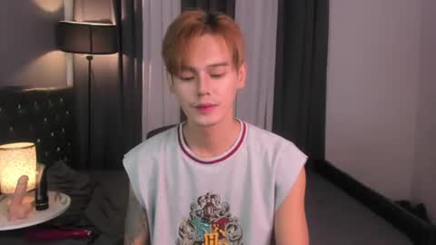 Snapshot of hotasiankenn chatting on July 13, 2026, 1:36 pm Kenny online show from July 13, 2026, 1:36 pm