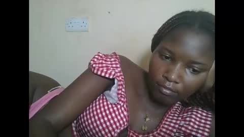 Snapshot of hotbabbee chatting on September 29, 2025, 7:40 pm love online show from September 29, 2025, 7:40 pm