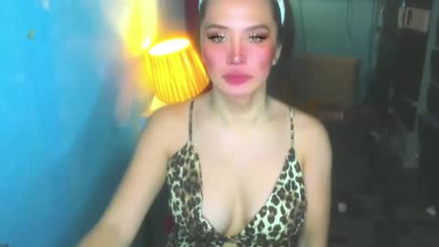 T A N Y A online show from May 16, 2026, 2:19 am