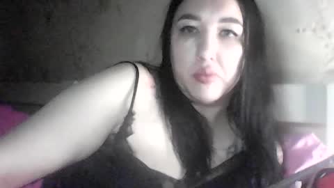 Hotbestias online show from August 3, 2026, 2:43 am