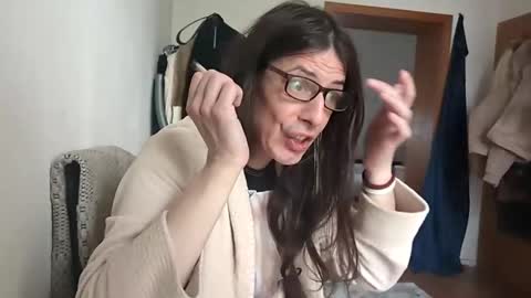 Snapshot of hotbettybellucci chatting on November 9, 2025, 11:30 am Betty Bellucci online show from November 9, 2025, 11:30 am