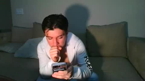 HotBlades18 online show from March 18, 2026, 3:09 am