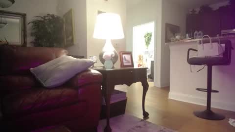 hotblondemilf1962 online show from May 14, 2026, 9:16 am