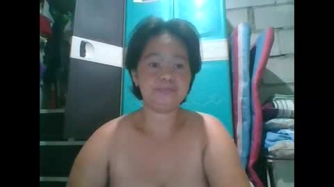 Snapshot of hotchicks4uxx chatting on January 16, 2026, 11:09 pm hotchicks4uxx online show from January 16, 2026, 11:09 pm