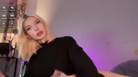 Snapshot of hotchubently chatting on October 15, 2025, 2:50 pm hotchubently online show from October 15, 2025, 2:50 pm