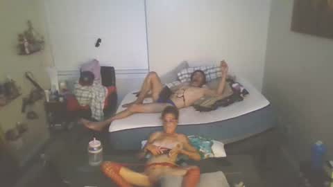 Snapshot of hotcouple1319 chatting on October 23, 2025, 12:32 am hotcouple1319 online show from October 23, 2025, 12:32 am