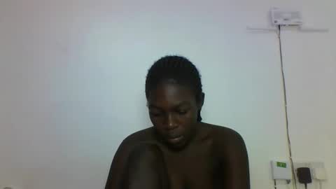 Snapshot of hotcutetracie chatting on September 21, 2025, 3:52 am VICTORIA online show from September 21, 2025, 3:52 am